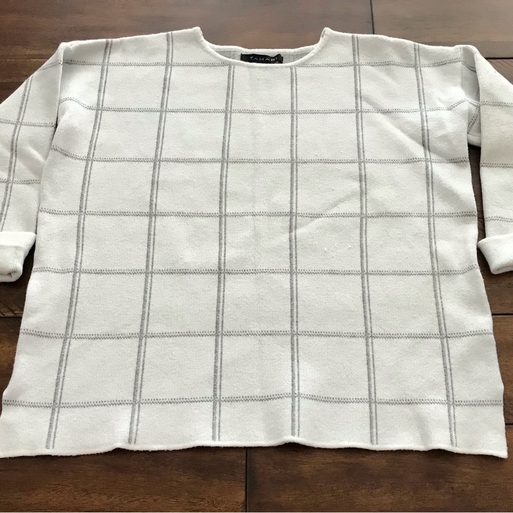 Tahari Cropped 3\4 Sleeve Pullover Sweater